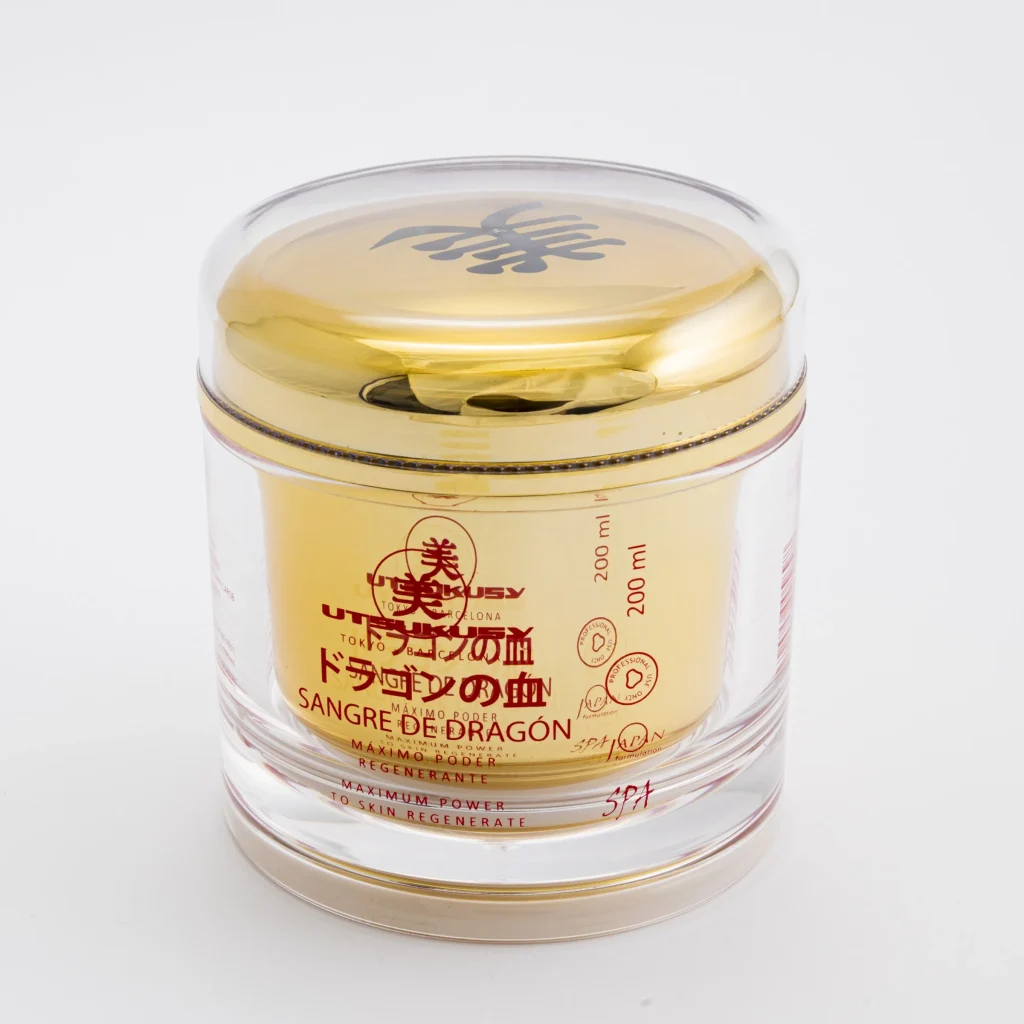 Utsukusy-cosmetics-1-sangre-de-dragon-crema