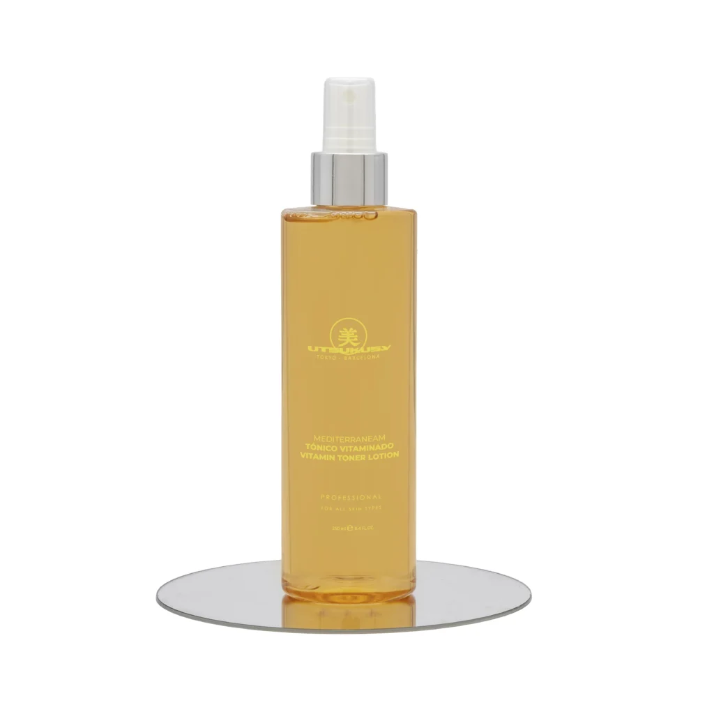 Utsukusy-cosmetics-mediterraneam-locion-purificante-vitaminada-1
